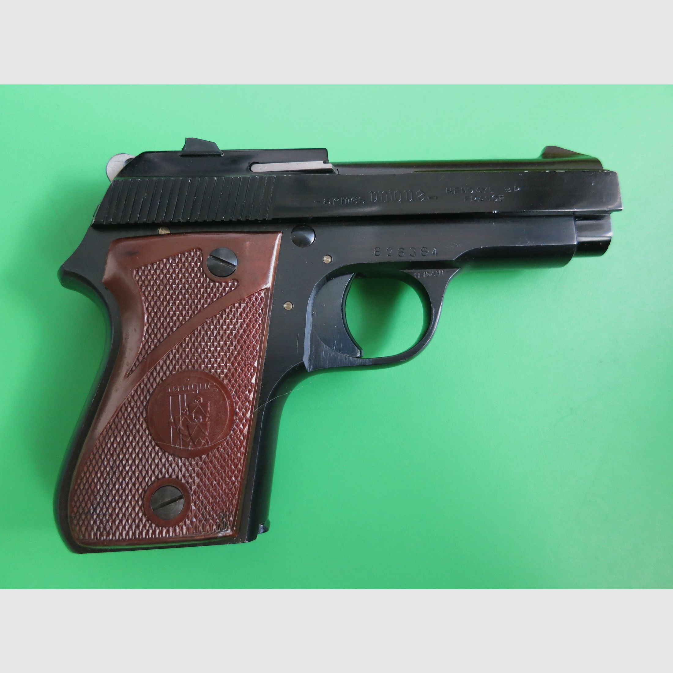 Pistola semiautomática Modelo "L" (Armes Unique MAPF), Cal. 22 lfB, Caja + Instrucciones      #60, imagen 7 de 11