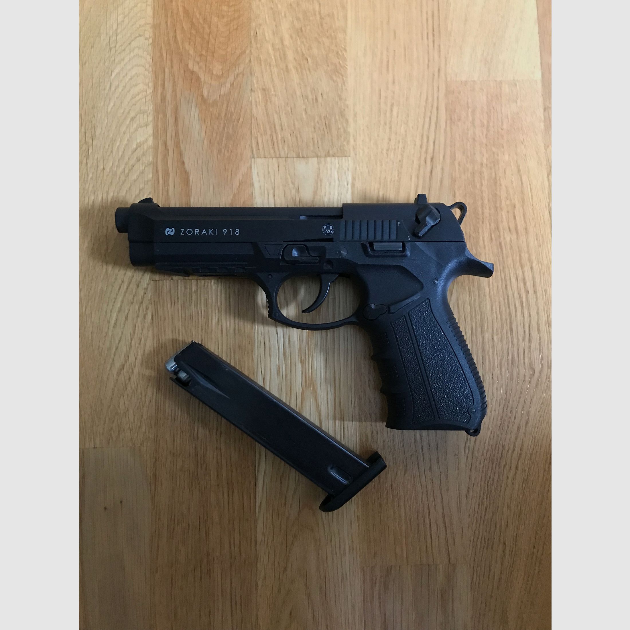 Zoraki 918 9mm P. A.