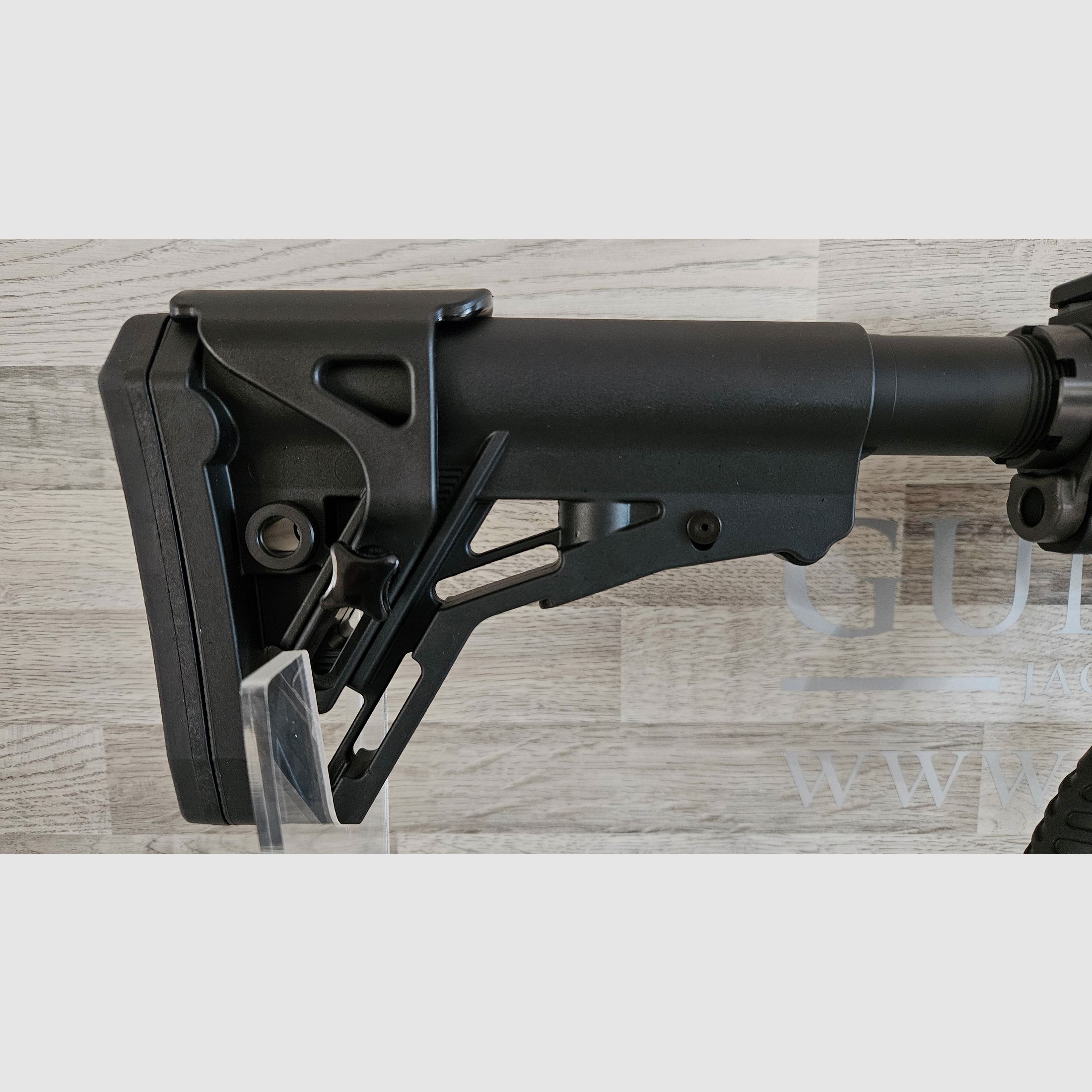 HAENEL CR308 Noir Cal. .308Win - Canon de 20" - Déclenchement direct - Garde-main M-LOK - frais de port inclus - Produit neuf du commerce spécialisé -