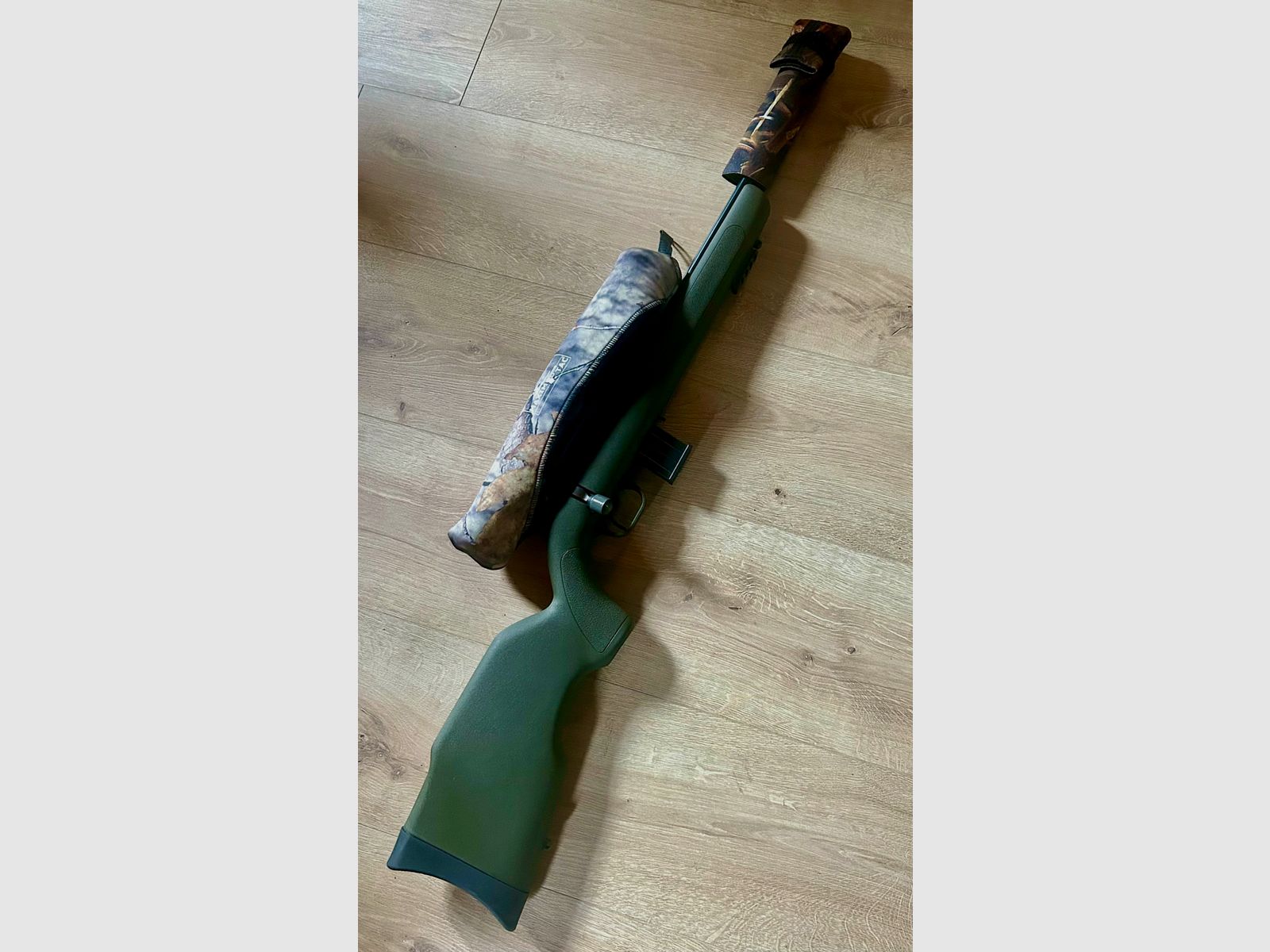 GSG R22 carabine à répétition neuve calibre 22 WMR + munitions, image 1 sur 5