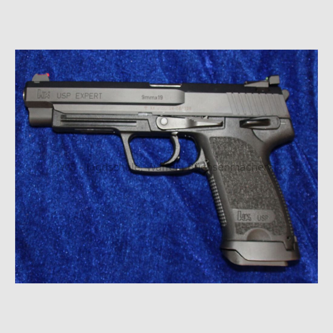 Heckler & Koch USP Expert
