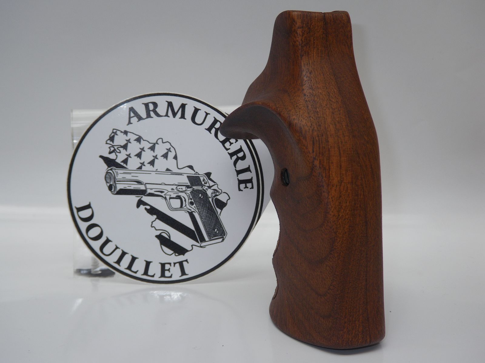 Griffschalen Holz Target strukturiert für Revolver S&W Rahmen K/L Rundschaft, Bild 2 von 2
