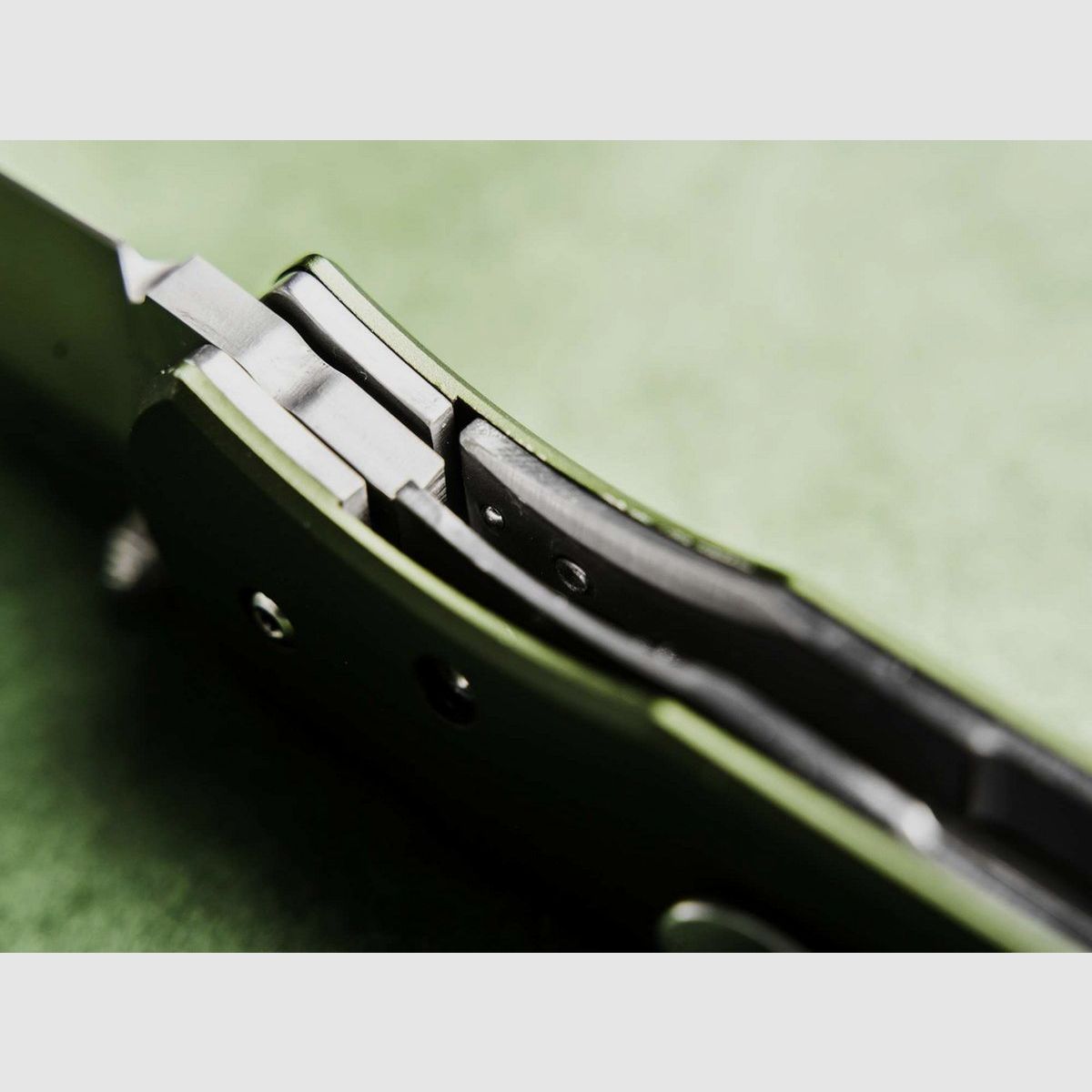 Böker Plus Lefti Verde navaja de bolsillo, Bild 8 von 14