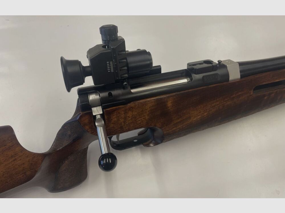 Grünig & Elmiger Calcio Sinistro