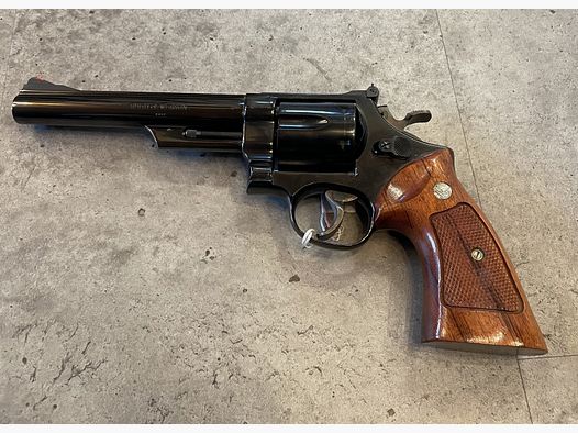 Smith and Wesson Mod 29-2 .44 Mag