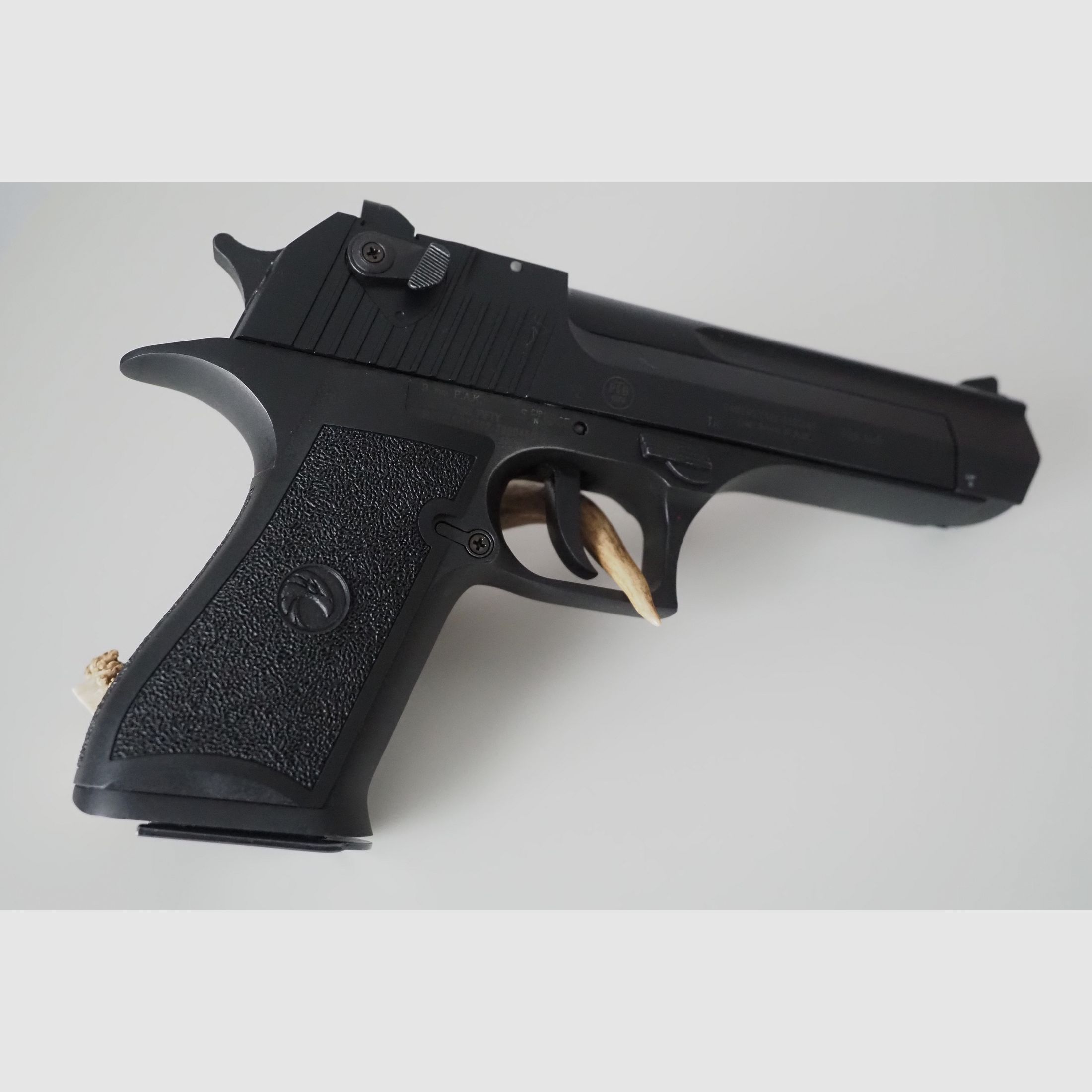 Retay Big Fifty pistolet alarmowy 9mm P.A.K. oksydowany