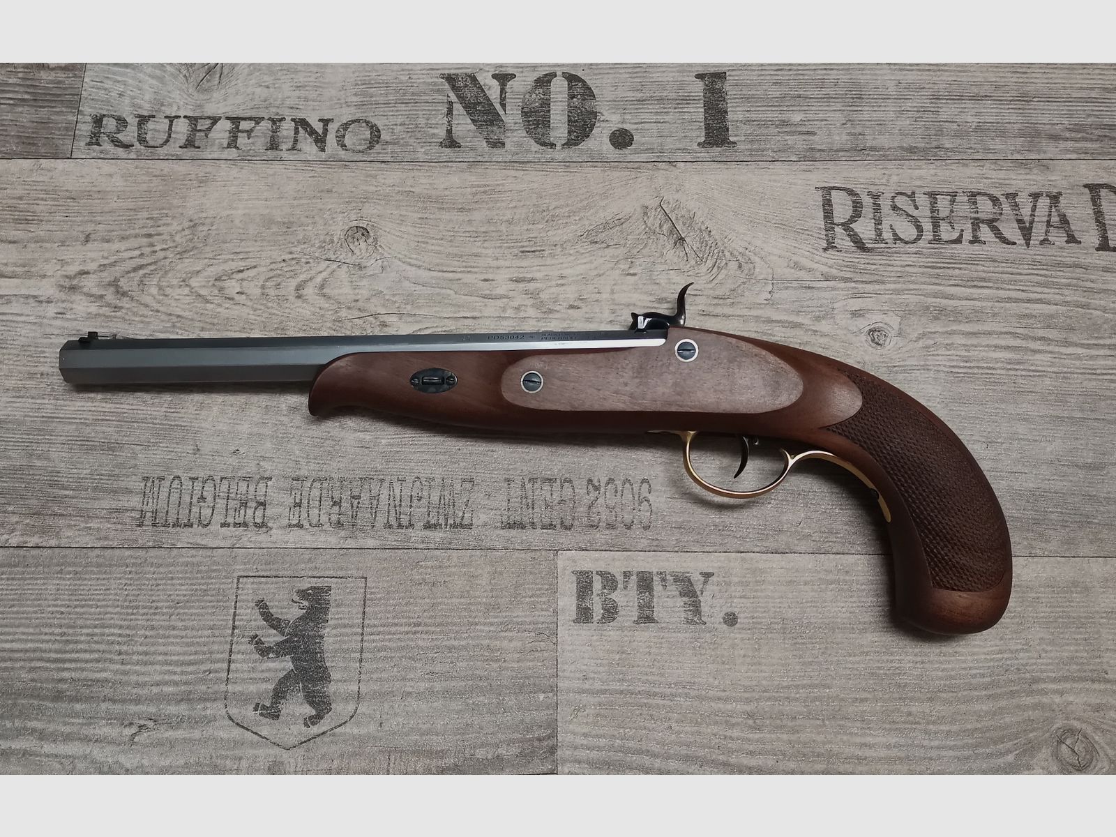 Davide Pedersoli Ensemble complet Pistolet à percussion arrière Continental Target Calibre .45