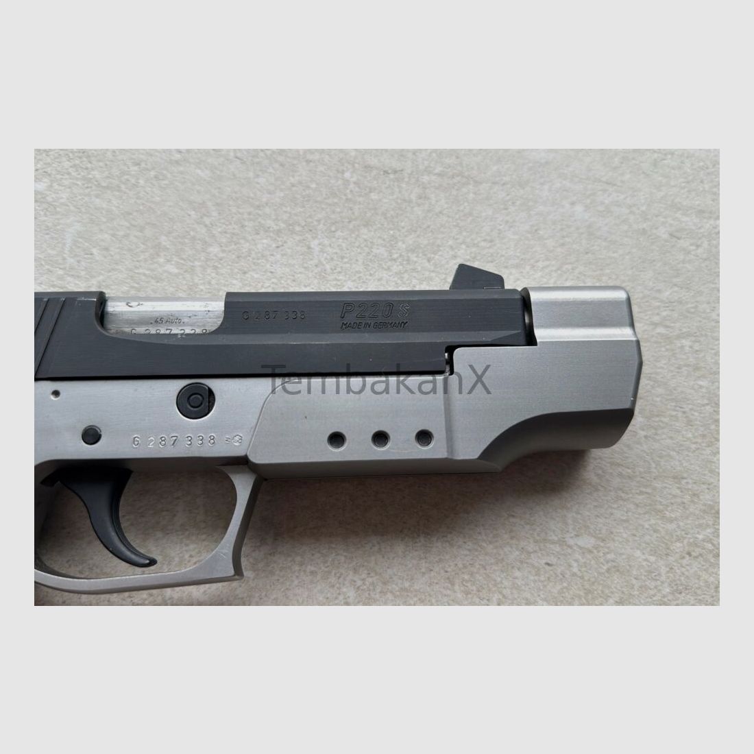 SIG Sauer P 220 S .45Auto