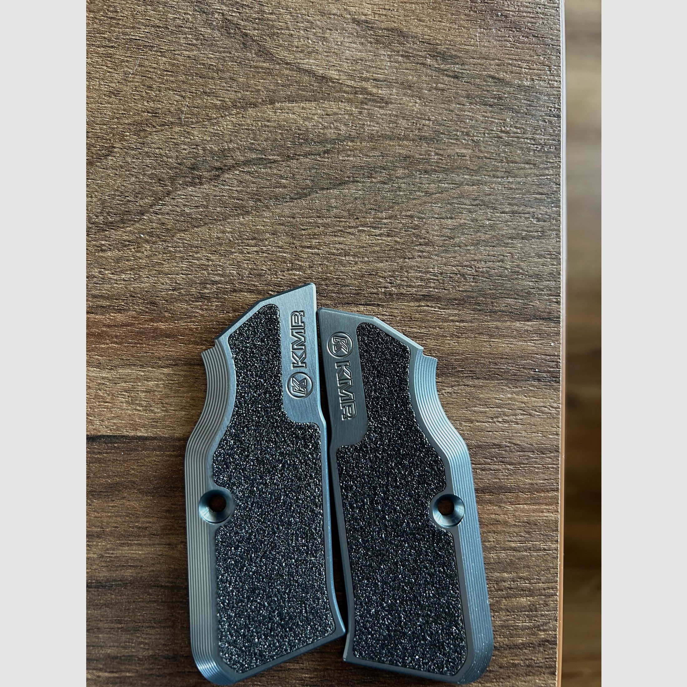 Griffschale KMR W MODULAR SANDPAPER für KMR Cuda