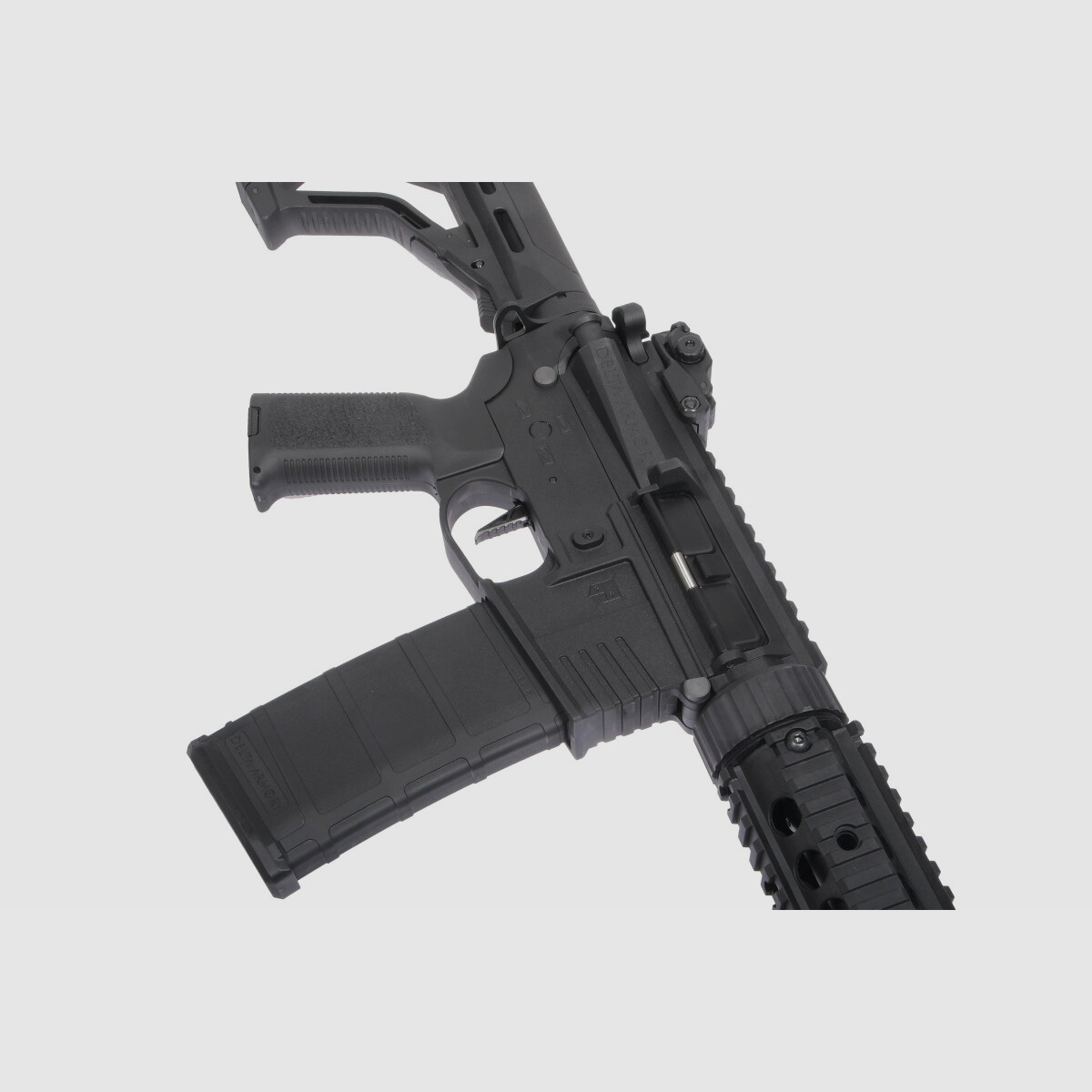 AR15 SilentOps 7 pulgadas CHARLIE EAGLE ETU Negro S-AEG Rifle Airsoft Libre a partir de 18 años | Delta Armory