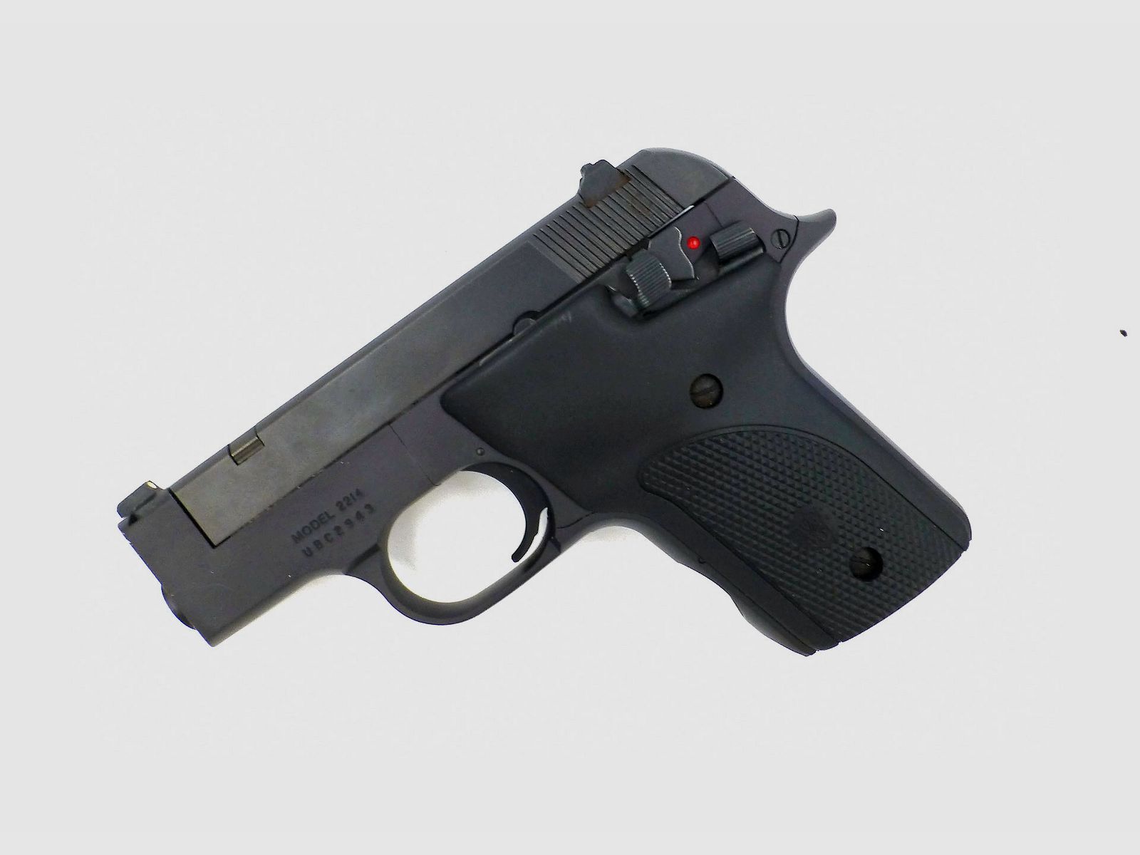 Pistolet Smith & Wesson 2214, image 2 sur 2