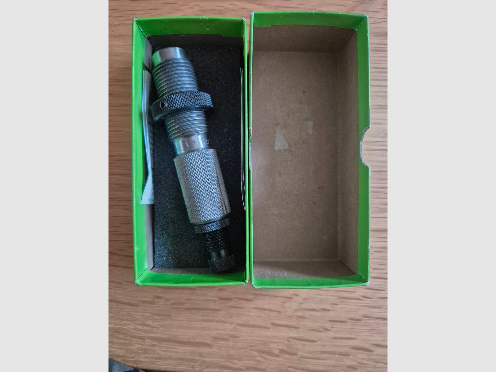 Matriz de calibración con perno de disparador/expulsor, imagen 3 de 7