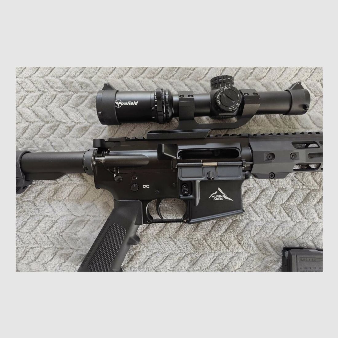 ALPEN ARMS STG15C, cal. .223 Rem, AR15-style, 10.5" barrel semi-automatic rifle in AR15 style with short 10.5" barrel incl. ZF Firefield Rapidstrike 1-6x24