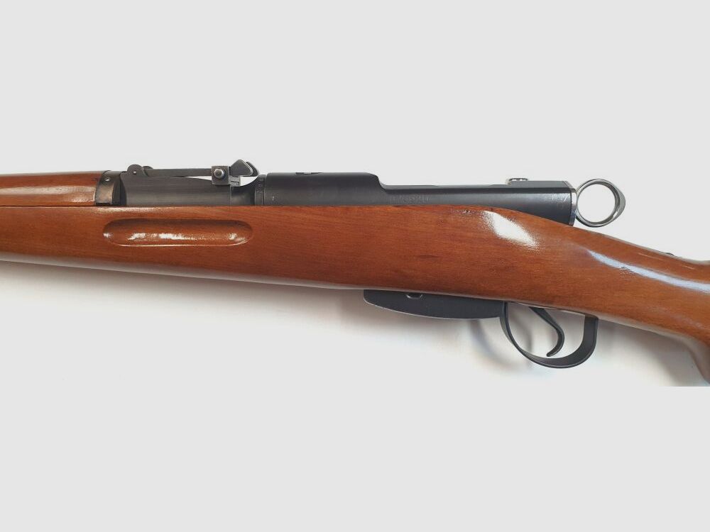 Waffenfabrik Bern Karabinek powtarzalny Szwajcarski Schmidt Rubin K31 Kaliber 7,5x55 Swiss z dopasowanymi numerami i odnowiony
