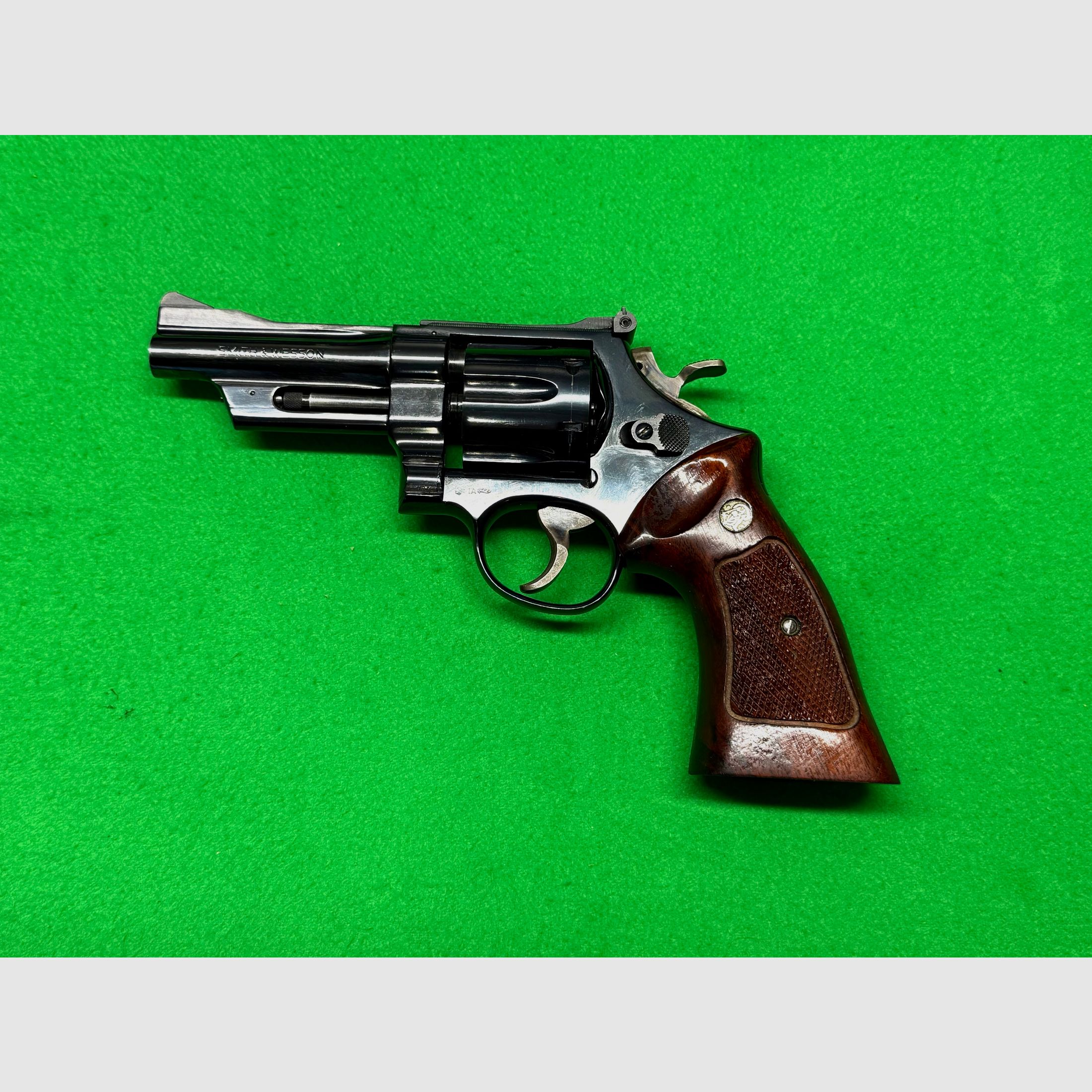 Smith & Wesson 27-2 - Kaliber .357 Mag