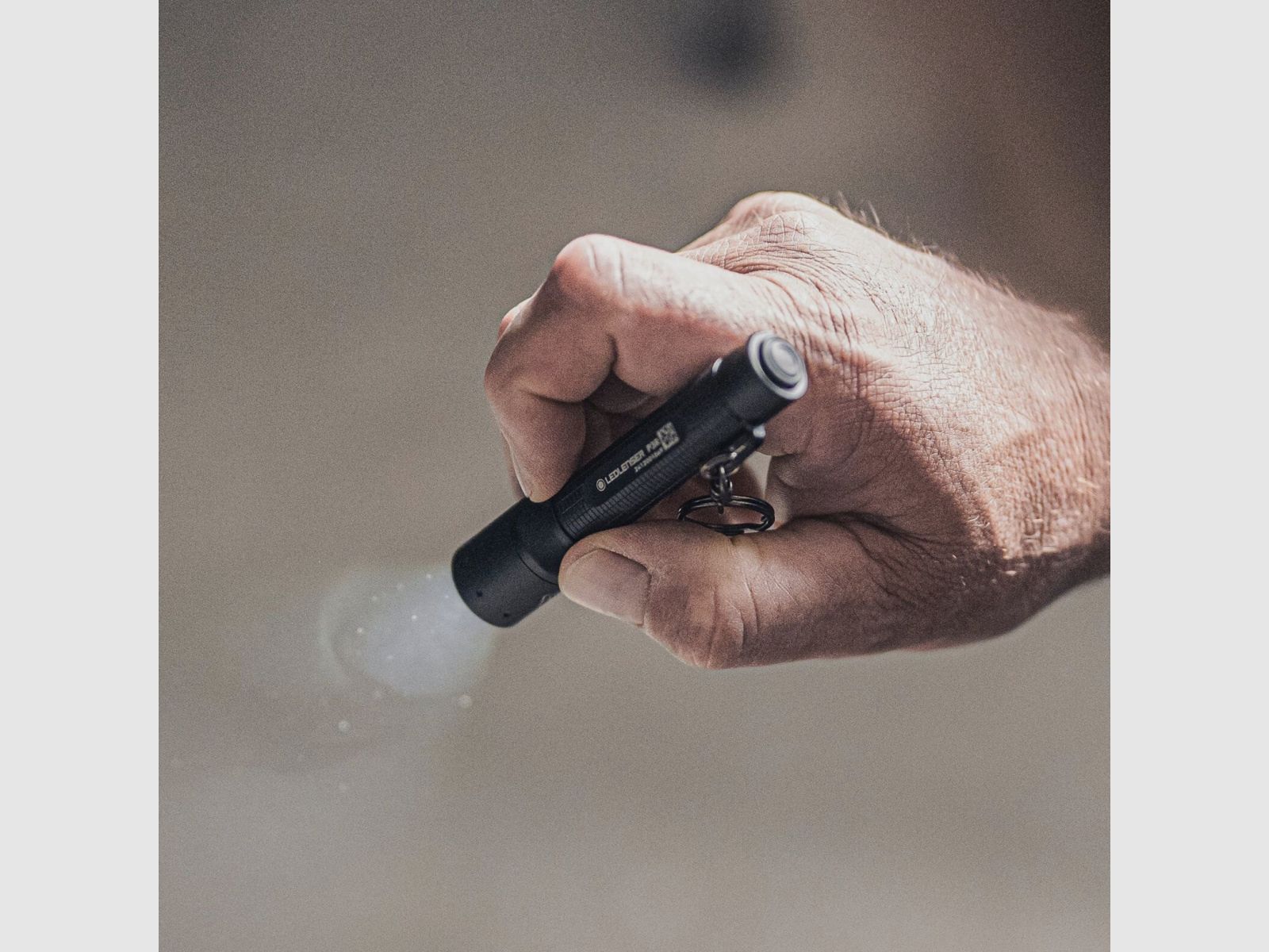 Linterna LEDLENSER P3R