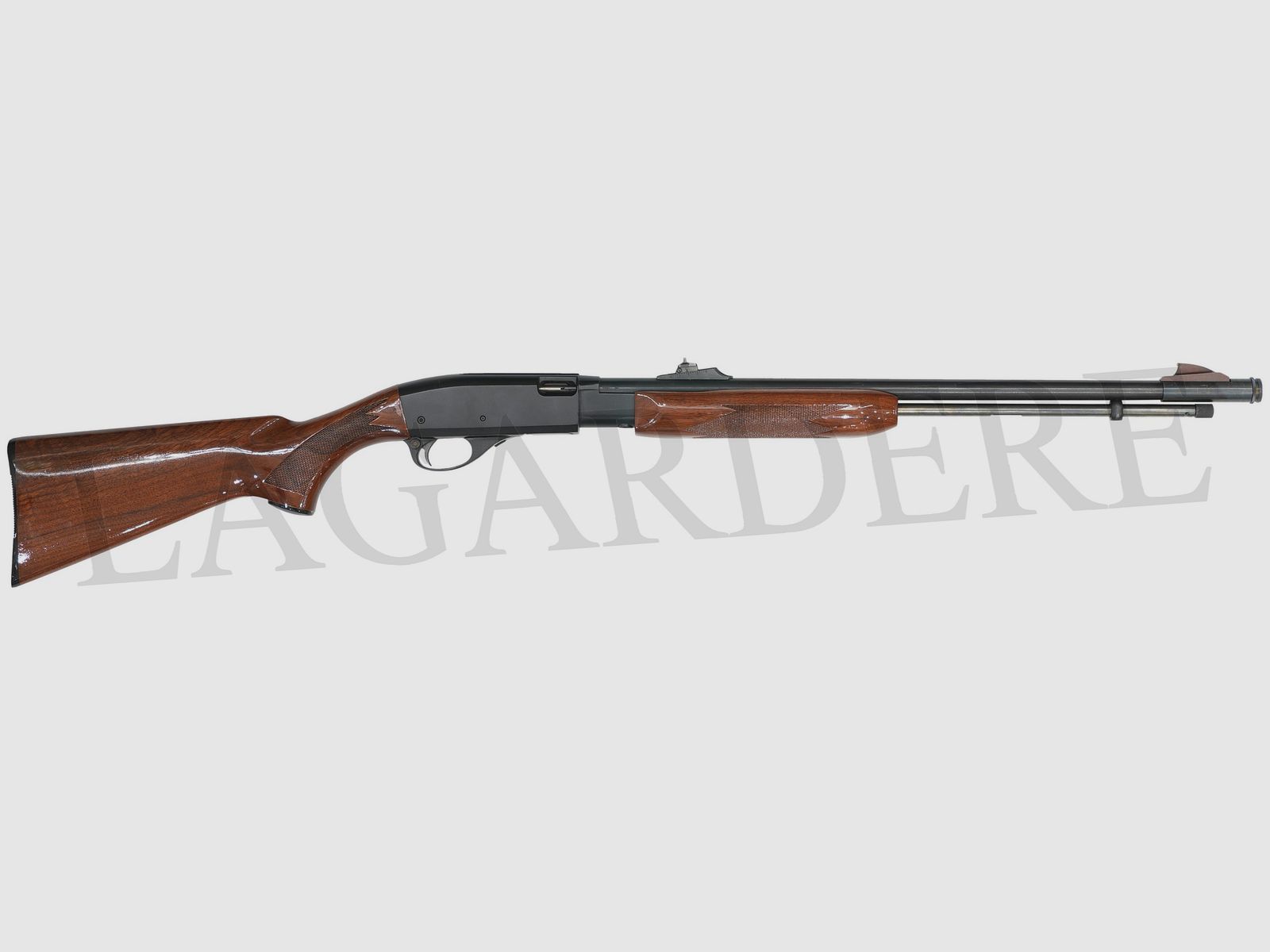 REMINGTON 572 A POMP (POMPGEWEER KLEIN KALIBER)