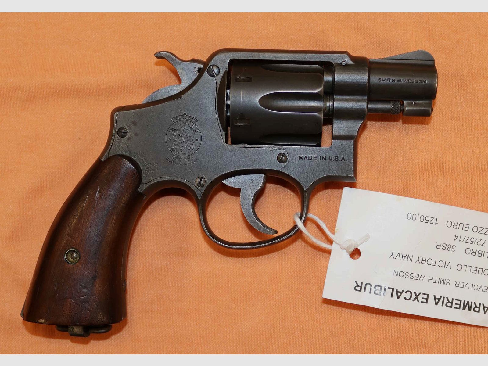 Revolver Smith & Wesson Model U.S. Navy Caliber 38 SP, image 4 of 9