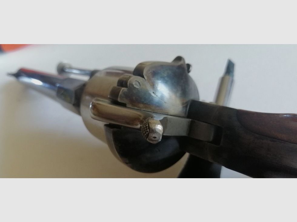 Wunderschöner Revolver Lefaucheux 1854 – Escoffier – Saint Étienne Monomatricule, Bild 17 von 41