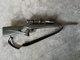 Blaser R8 Professional Success  (links) 