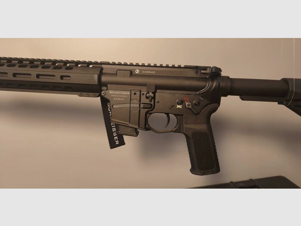 Schmeisser AR15-9 S4F SD Integralgedämpft 9,92" Lauf 9mmLuger
