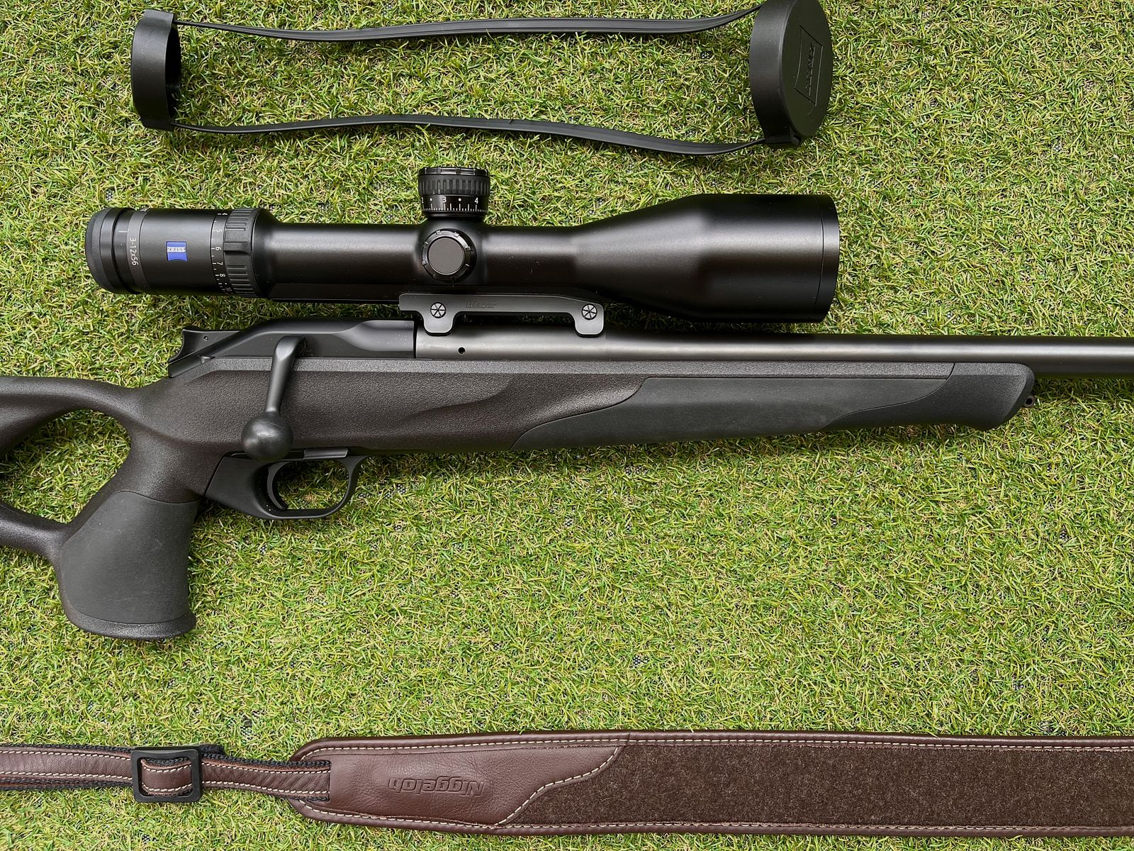     Blaser R8 Professional Success .308 Win | Wenig geführt | Zeiss Victory HT | Hausken Jakt