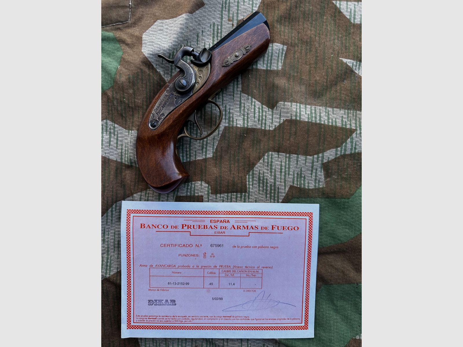 Philadelphia Derringer Dikar 45 cal. Top condition