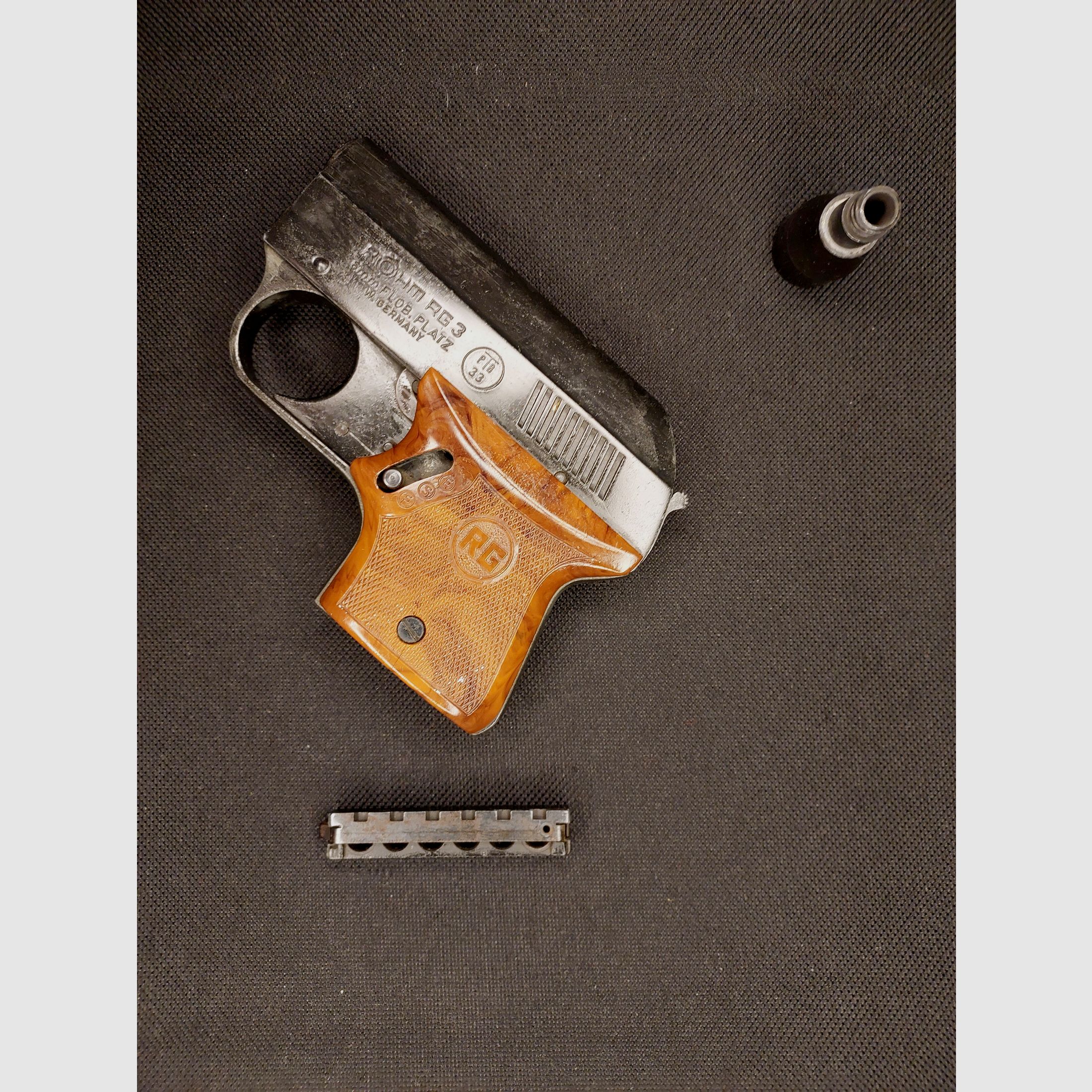 Taschenpistole RG3 - Röhm RG 3 Schreckschuss Pistole Kal. 6mm Flobert (PTB 33)