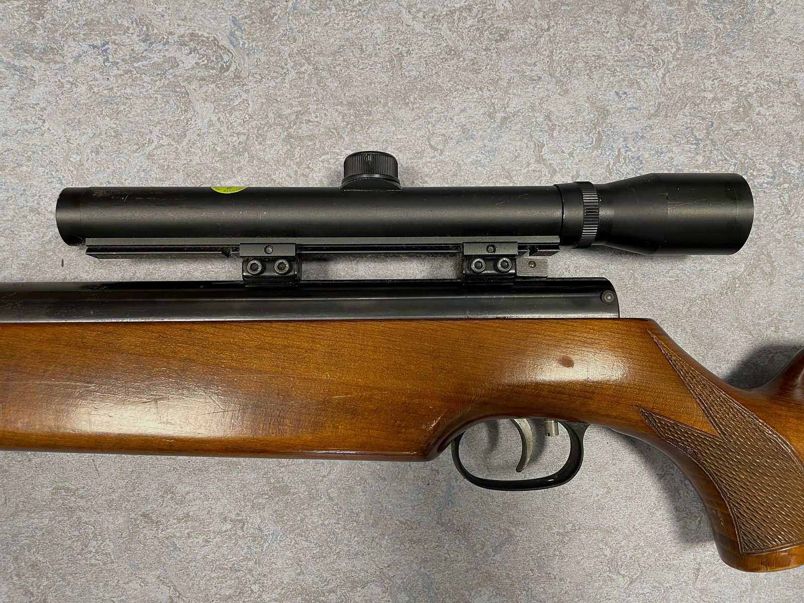 Weihrauch HW 80 Luftgewehr 4,5mm mit Nikko Zielfernrohr 4x20
