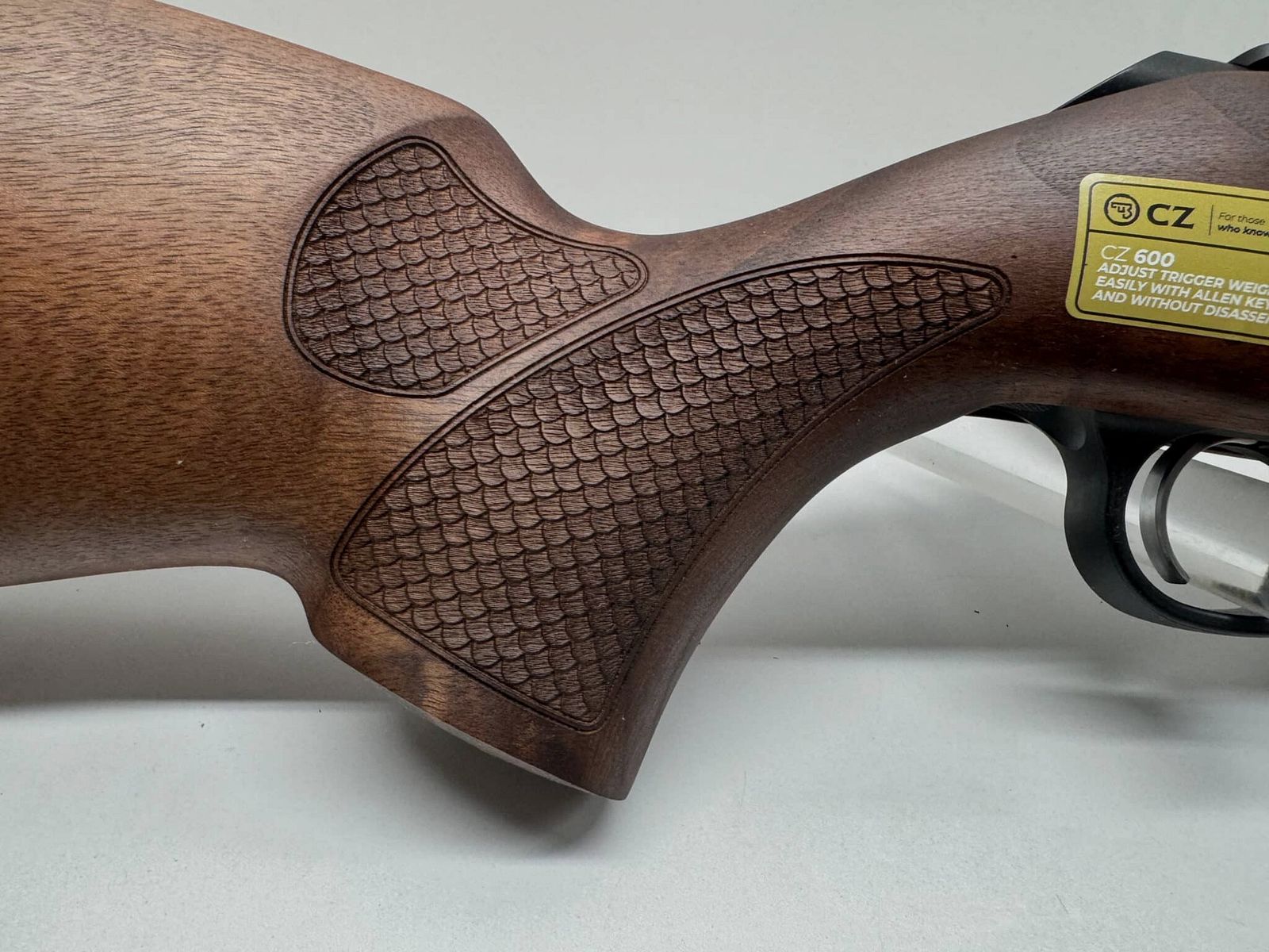 CZ 600 LUX