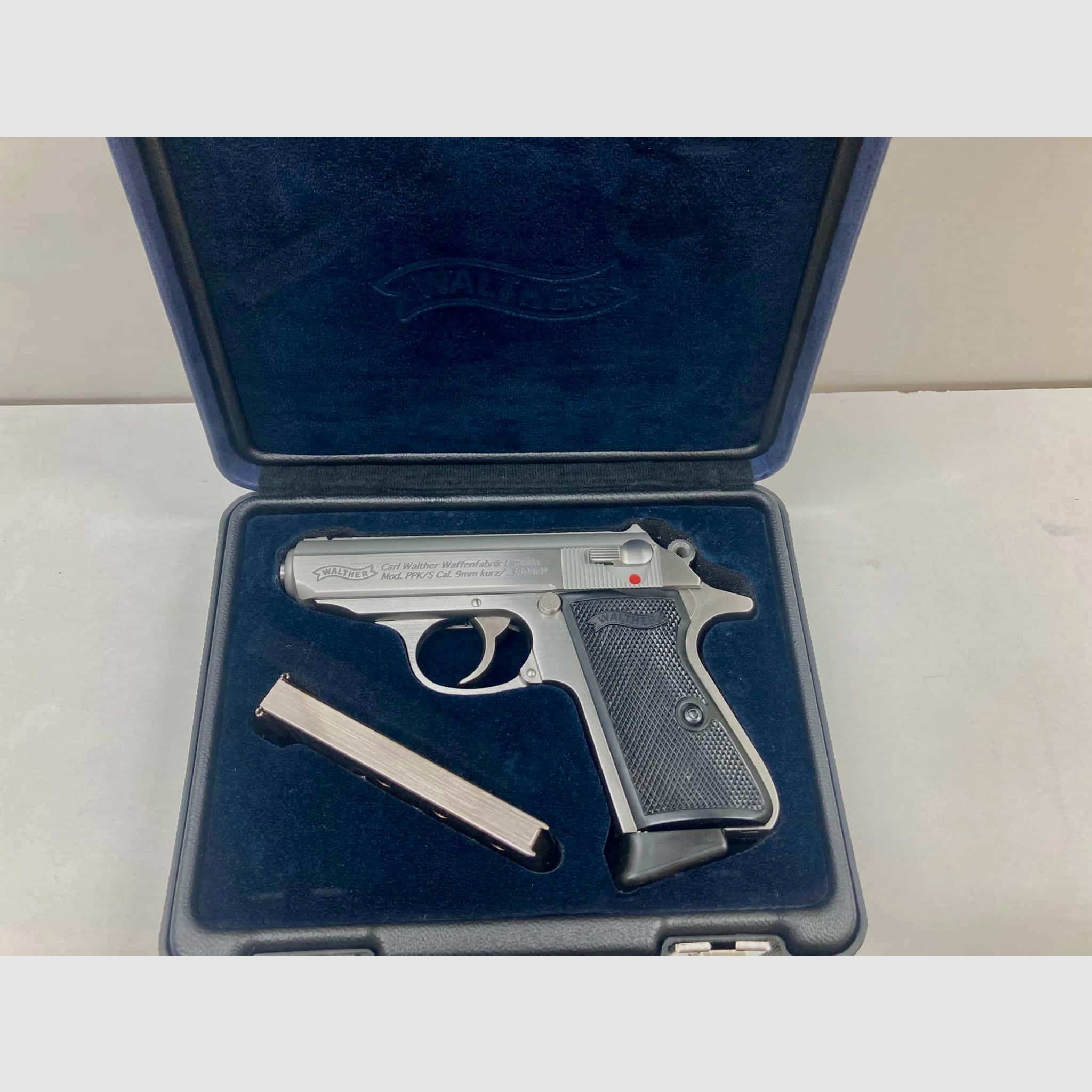 Walther PPK / S Kaliber 9 mm Bowning Kurz