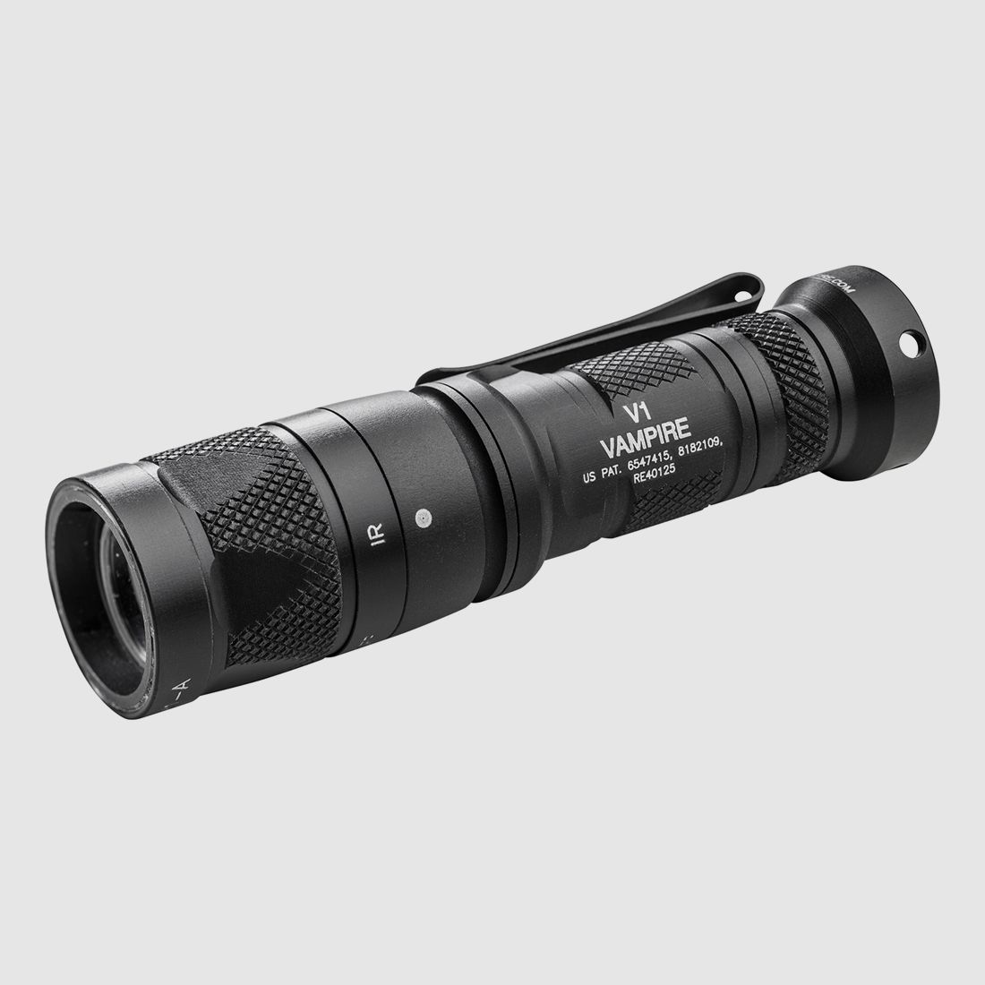 SureFire V1-B Vampire Schwarz – Dual Spectrum LED Taschenlampe Weisslicht & IR