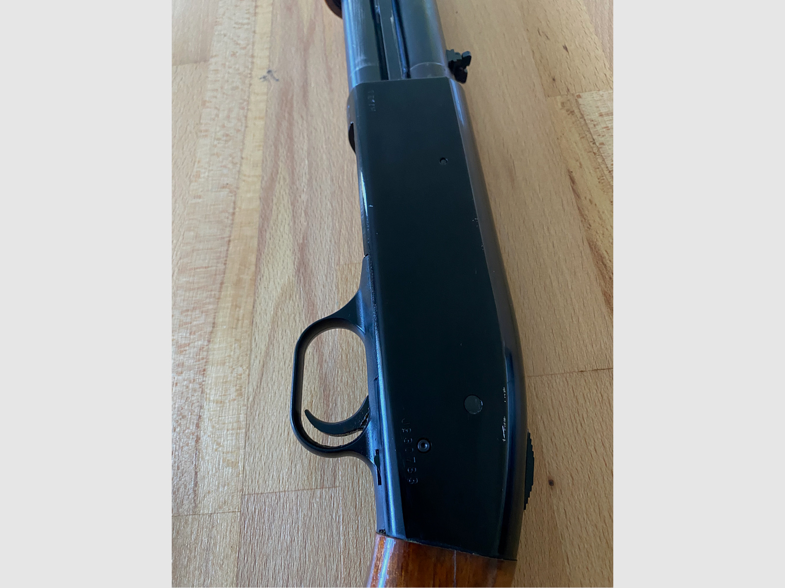 Pumpgun Mossberg 500 A  Kal. 12/70