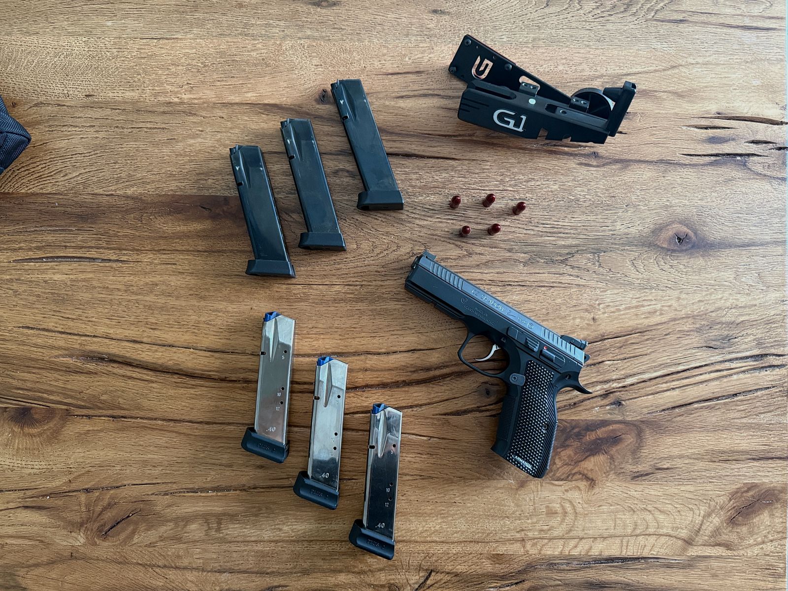 CZ Shadow 2 Black Poly, 9 mm Luger / 9x19, incl. 6 magazines