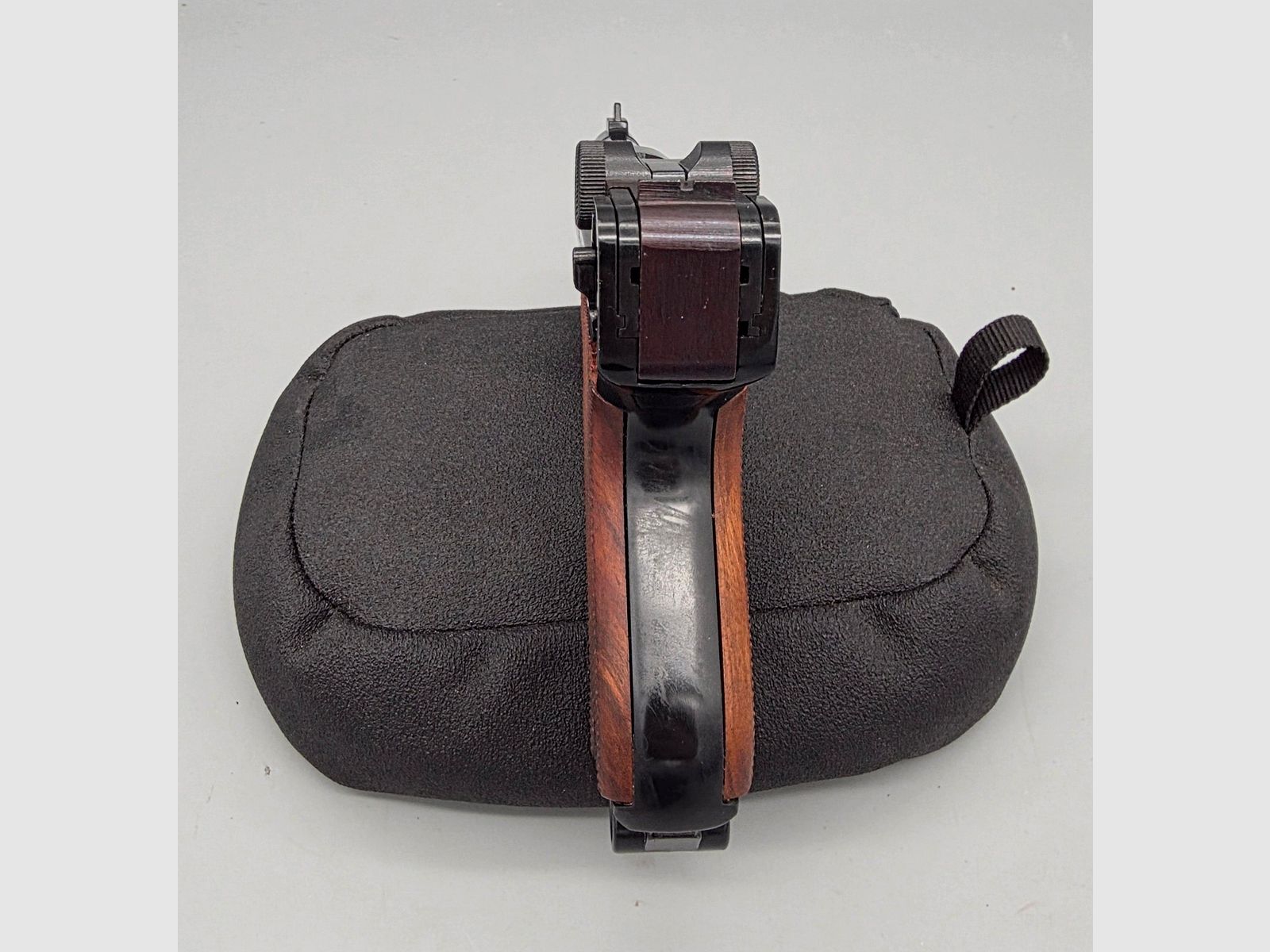 Erma Mod. KGP 690 estado de colección 8mmK P08 pistola de fogueo PTB 402 SRS rara KGP690
