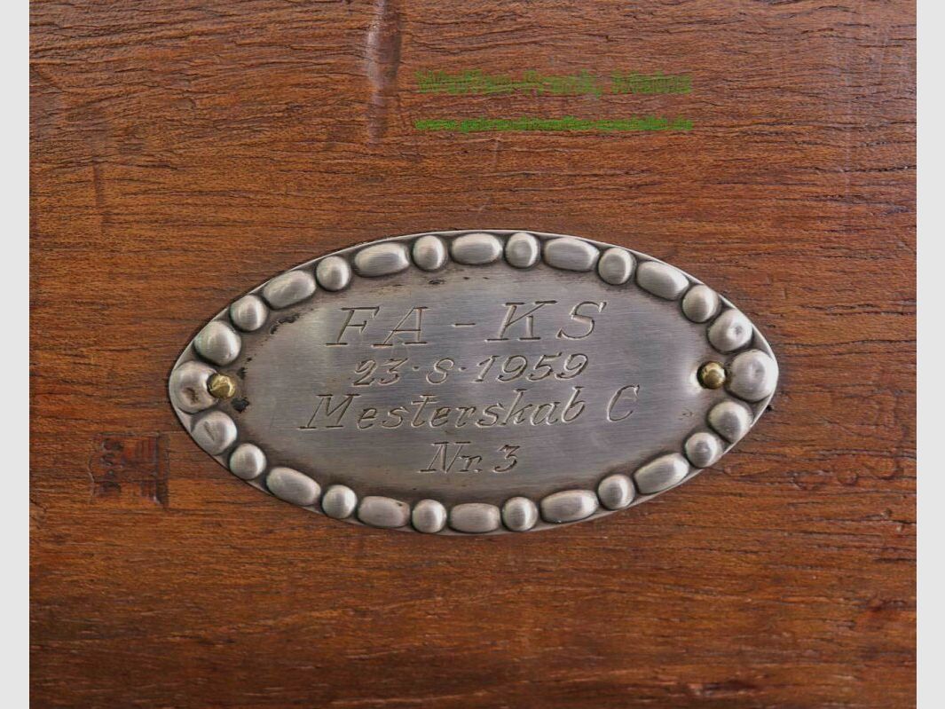 Schultz - Larsen - Dania Sporting/M98