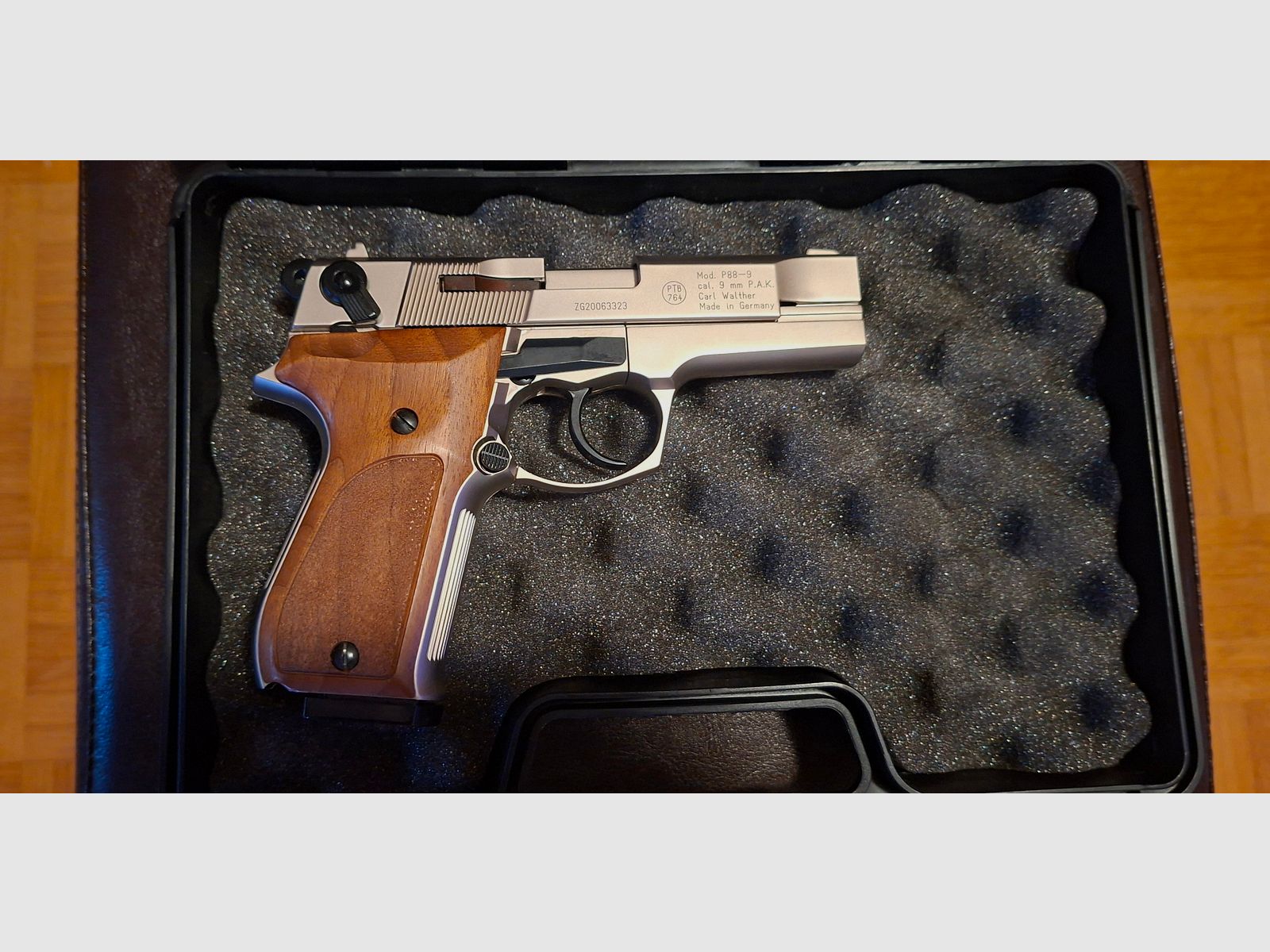 Walther P88 Compact 9mm P.A.K 