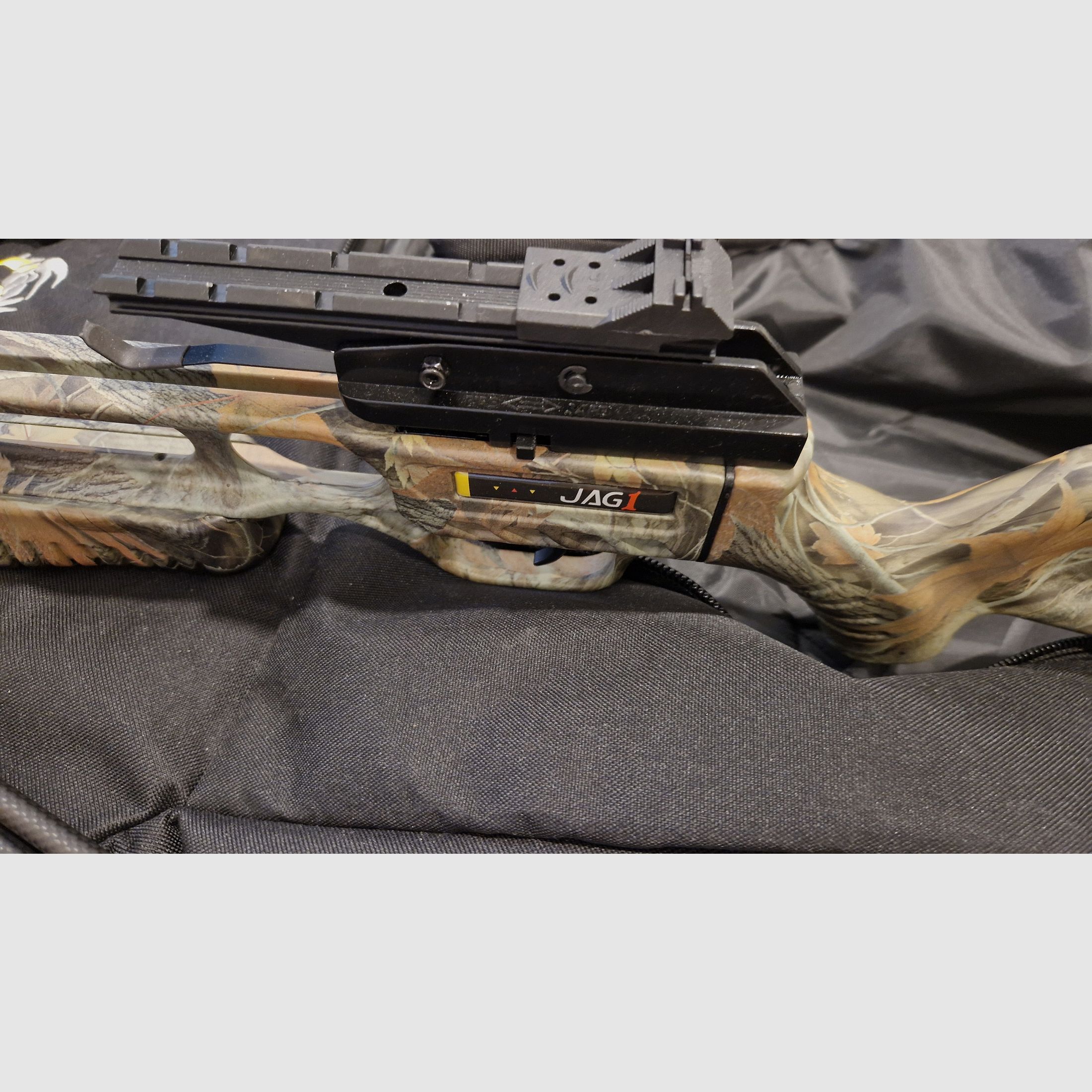 Arbalète EK Archery Jaguar / Jag One 175lbs Camo