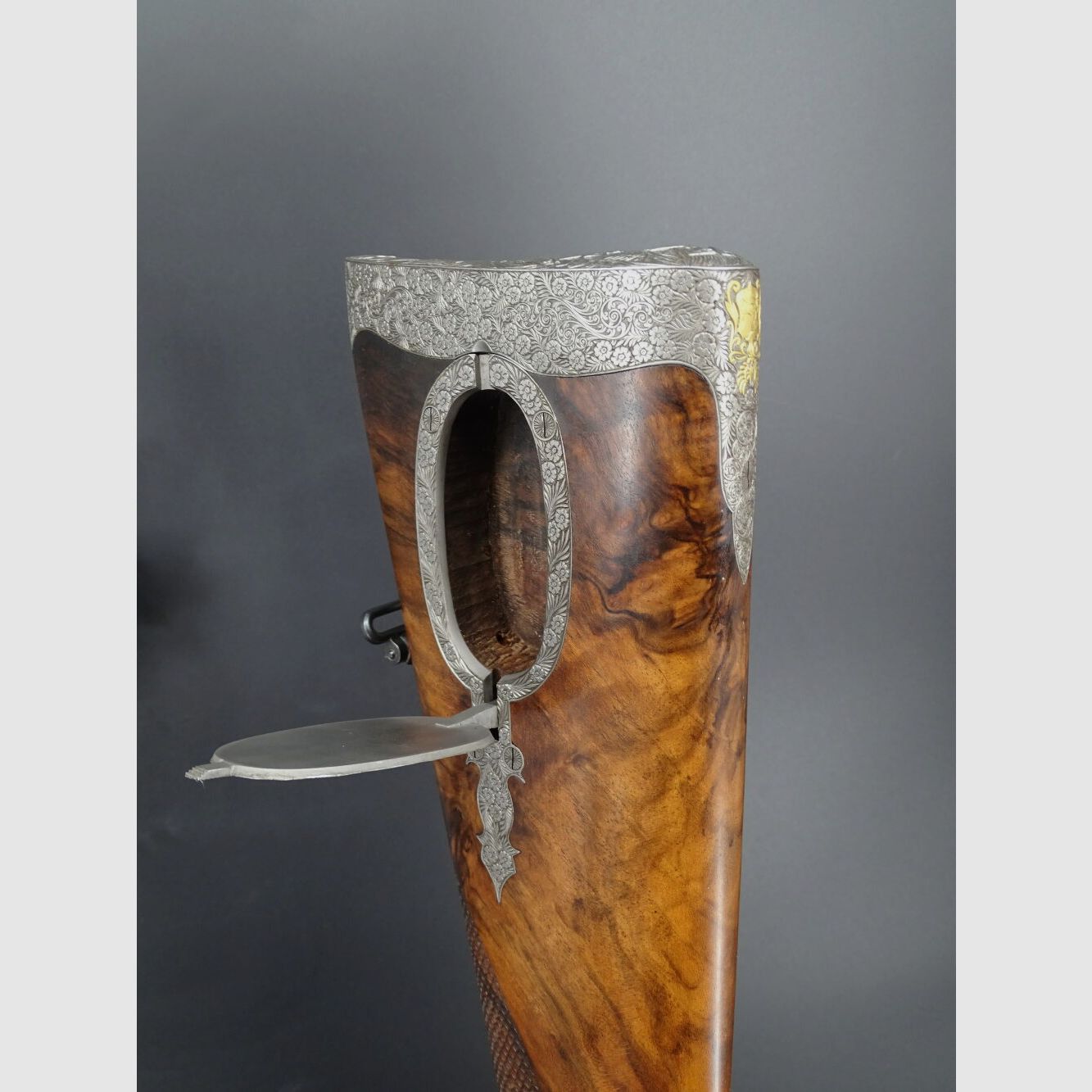 Drilling Franz Sodia gold inlays engravings fish skin collection dissolution