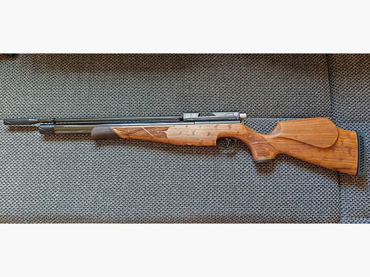 Air Arms S400 Walnuss 4,5mm, rechts, wie Neu