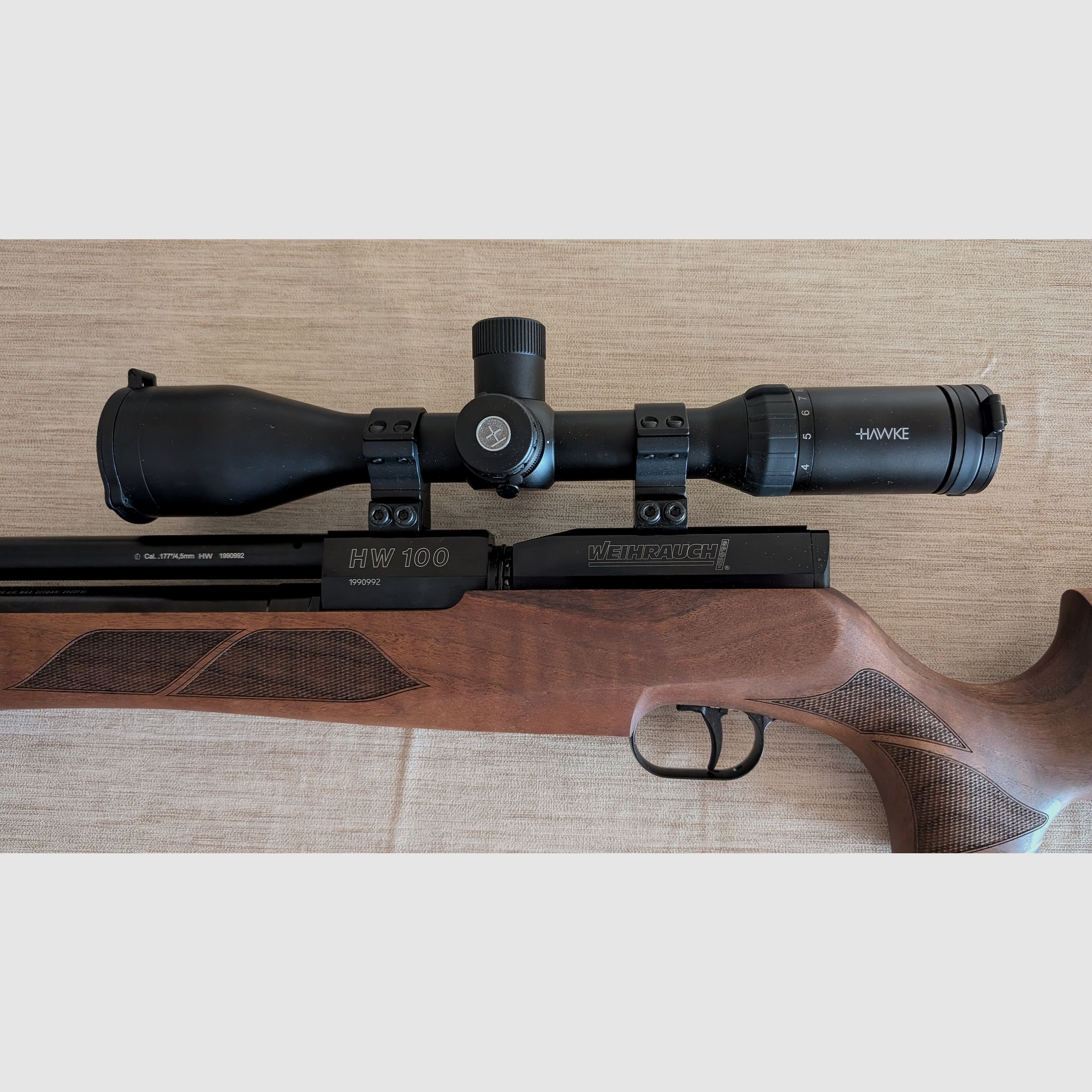 Weihrauch HW100 S F.S.B. 56cm extra long + scope (Hawke Airmax 30 WA SF 4-16x50 AMX IR) + bipod (MDT Oryx BiPod) + additional accessories + warranty