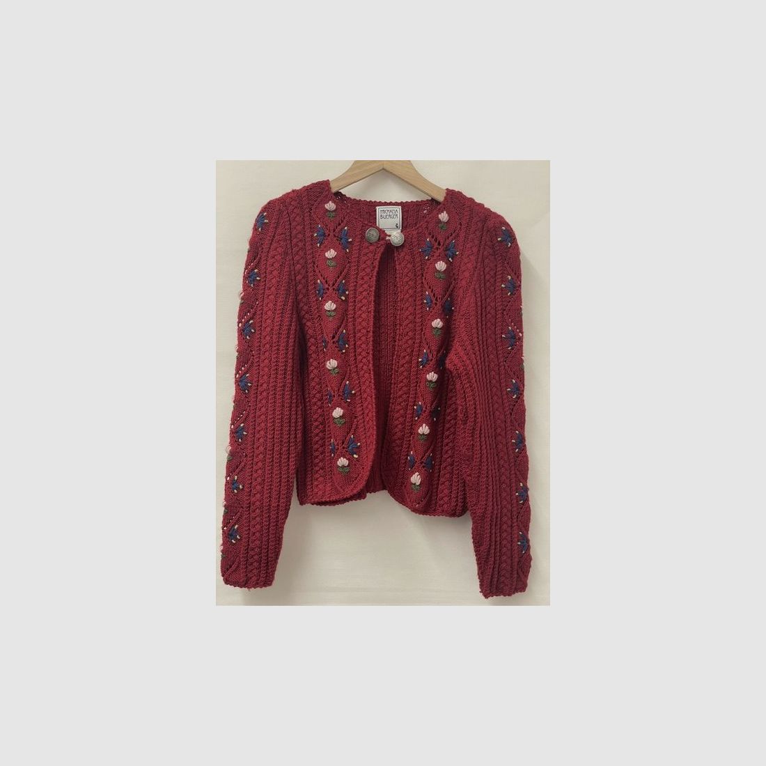 Michaela Buerger Johanna Cardigan en Laine Mérinos Tricoté à la Main — Rouge Foncé