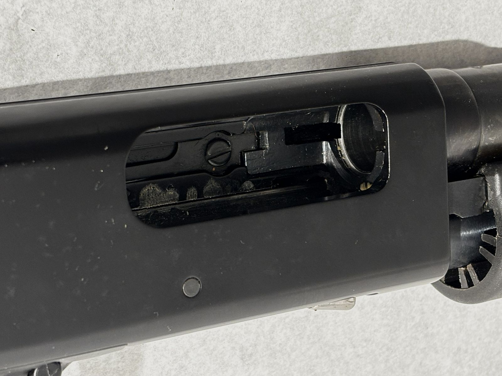 Maverick Modell 88 Vorderschaftrepetierflinte 12/76