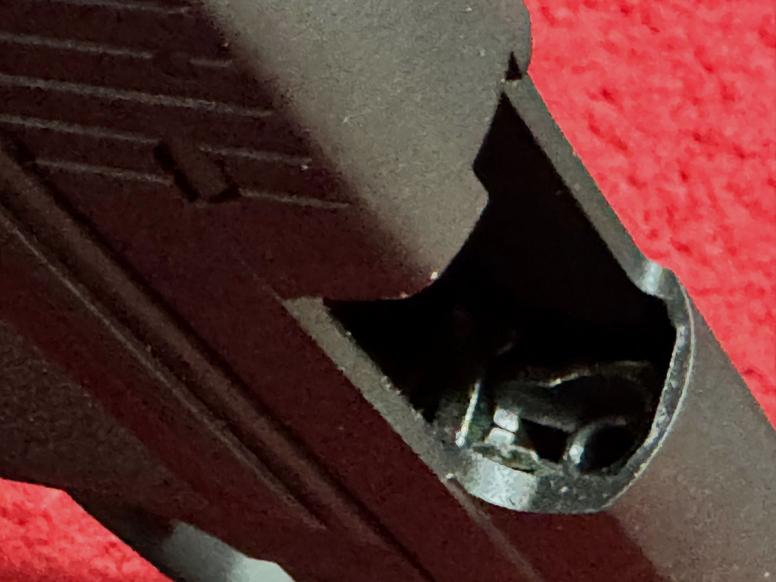 KJ Works KP-01 SIG P226 Vollmetall Gas Blow Back Airsoft GBB 6mm + Tasche-Holster - 3 Magazine 