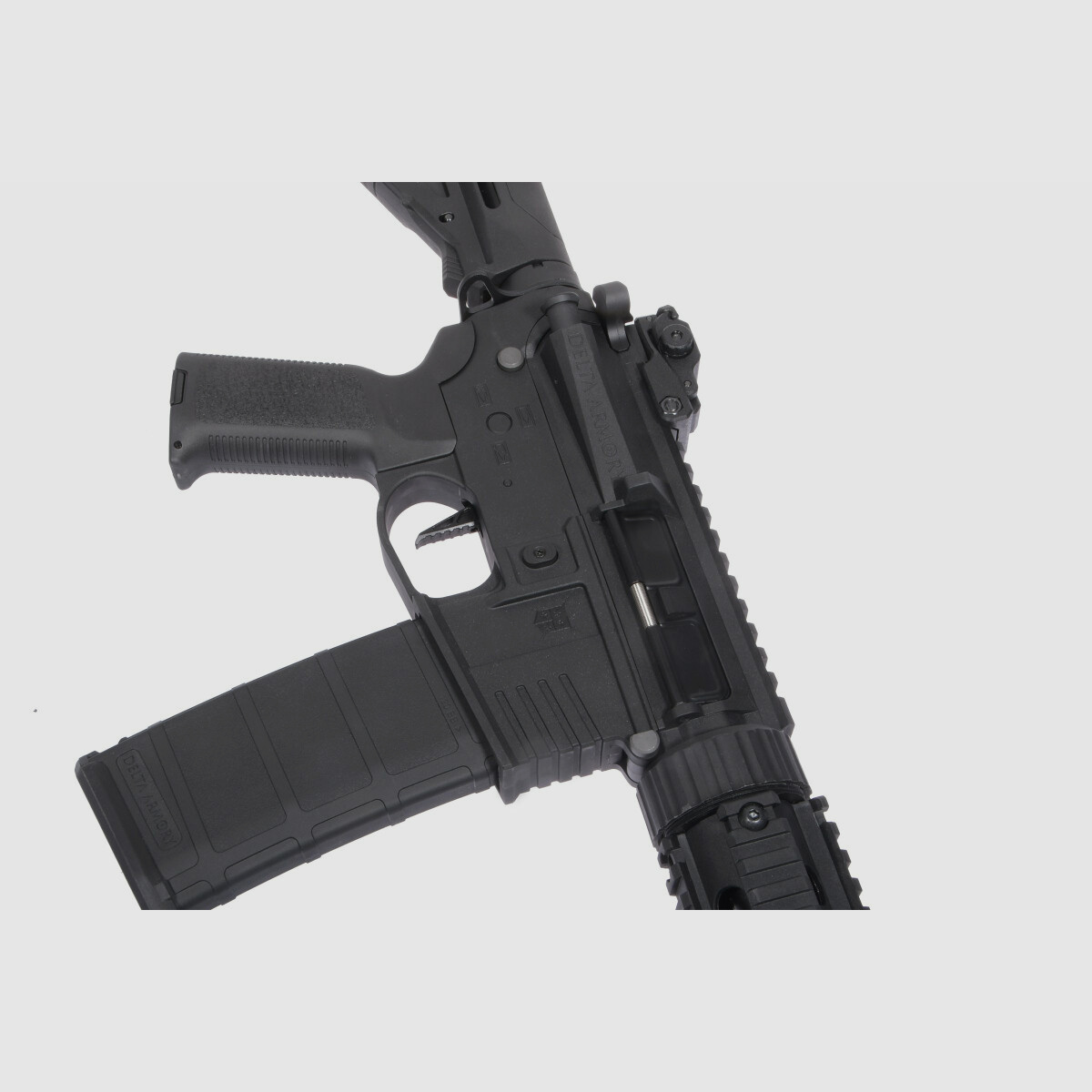 AR15 SilentOps 9 pollici CHARLIE EAGLE ETU Nero S-AEG Fucile Airsoft Libero da 18 Anni | Delta Armory