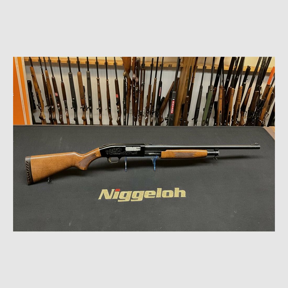 Mossberg Without 12/76