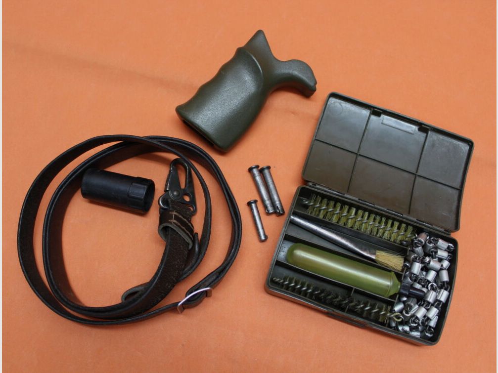 BUND SURPLUS Heckler&Koch/H&K HK G3 Komplett-Set oliv BUND H&K Handschutz/Pistolengriff/Schulterstütze/Mag.T.KSt