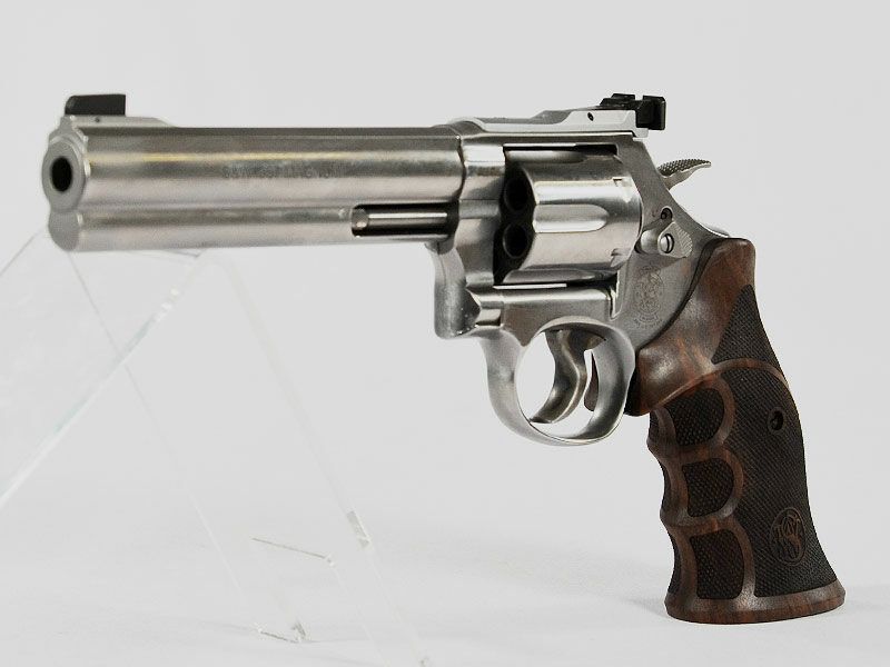 Smith & Wesson 686 Target Champion Deluxe