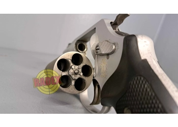 Revolver S&W 337 Airlite Ti cal. .38 Special – usato, immagine 2 di 5