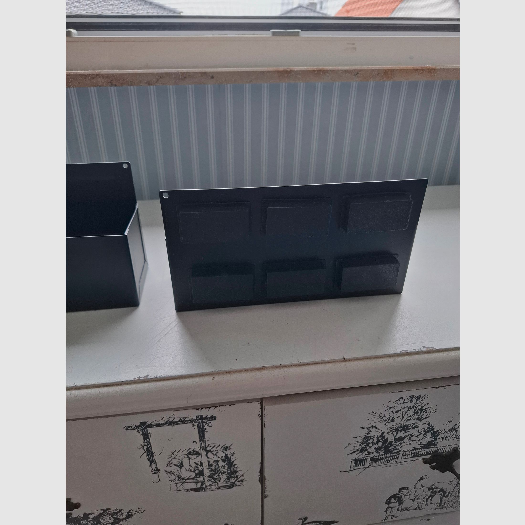 Bol magnétique, support..Charge maximale de 3 kg